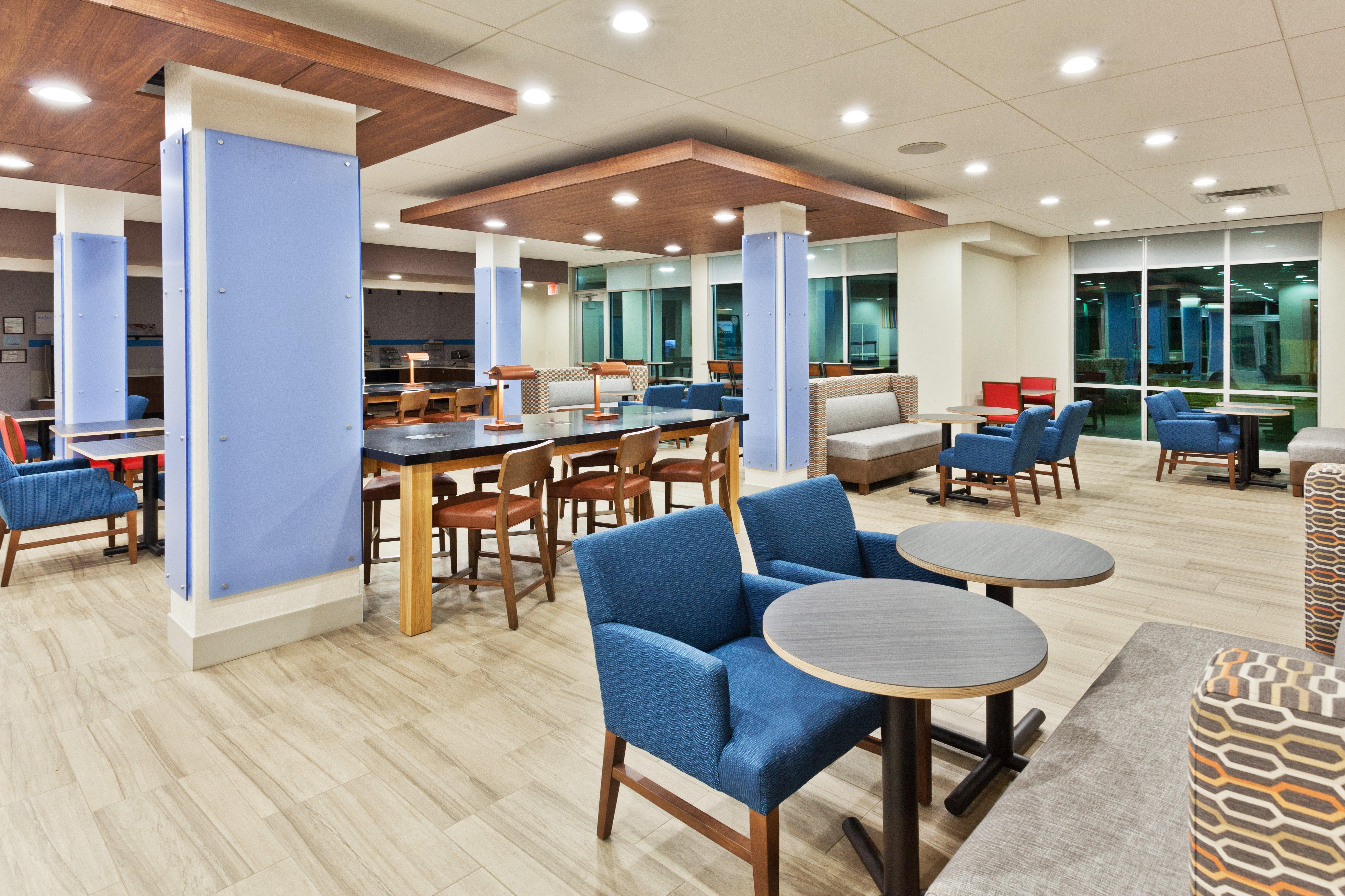 Holiday Inn Express & Suites - Cartersville By Ihg Εξωτερικό φωτογραφία